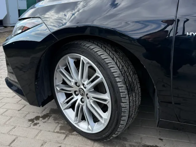 Toyota Avalon - фото 4