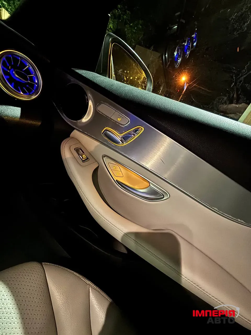 Mercedes-Benz C-Класс - фото 17