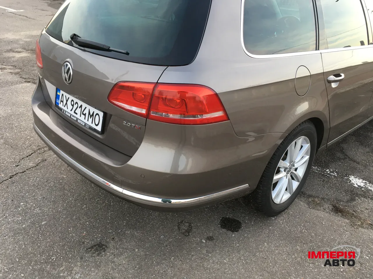 Volkswagen Passat - фото 6