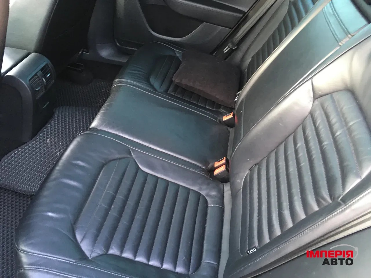 Volkswagen Passat - фото 18