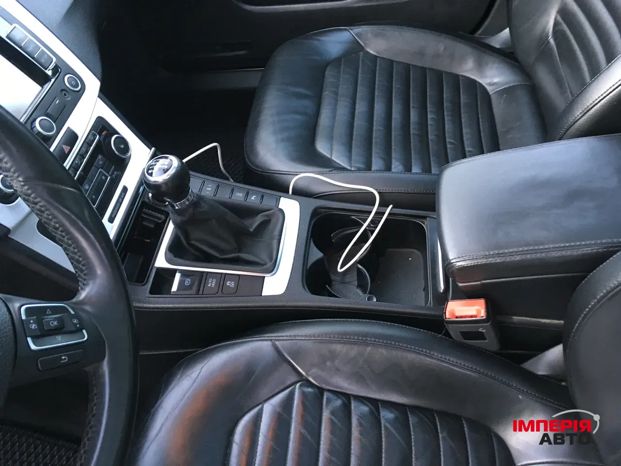 Volkswagen Passat - фото 20