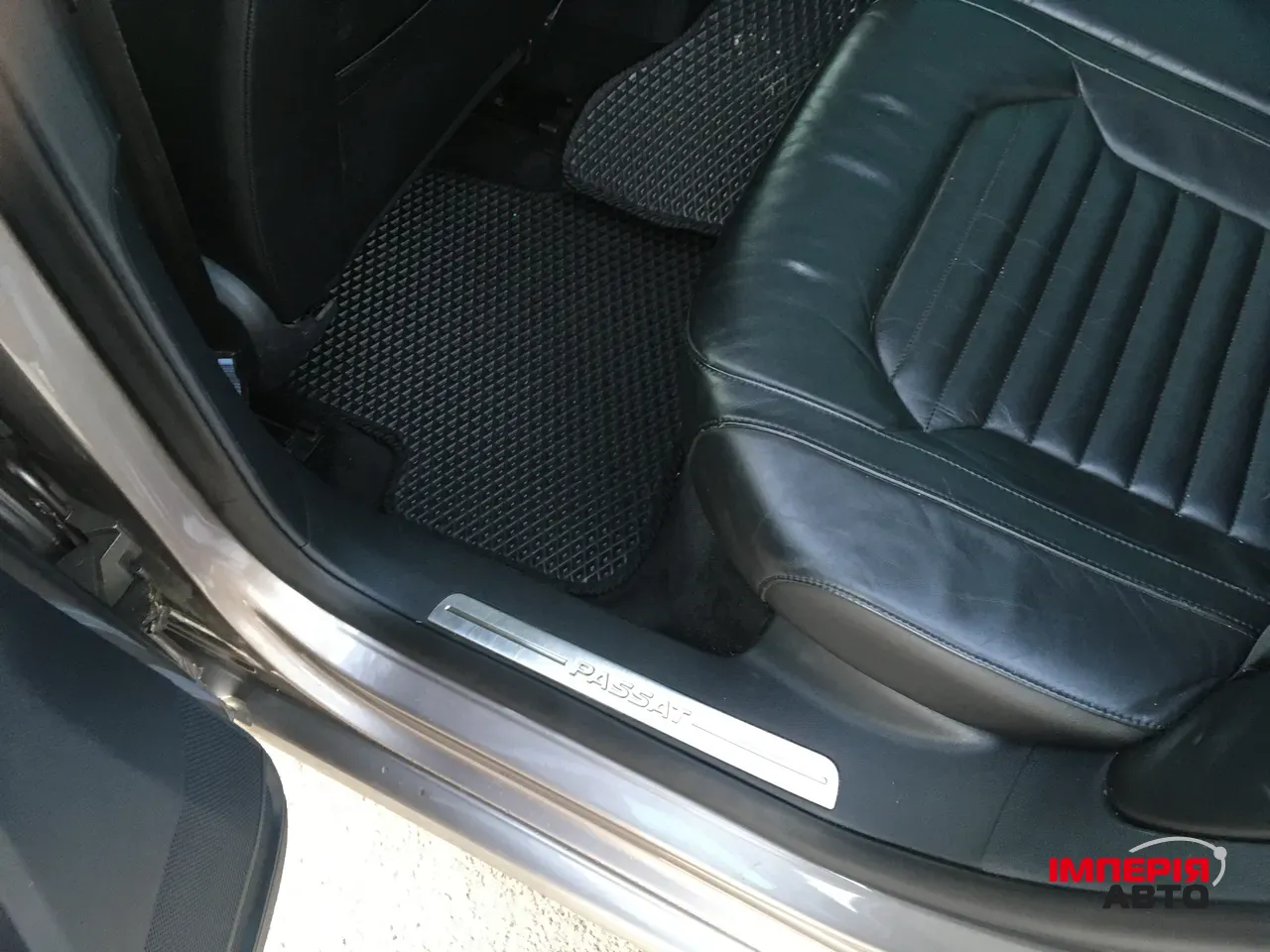 Volkswagen Passat - фото 15