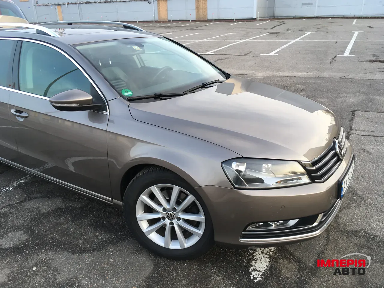 Volkswagen Passat - фото 7