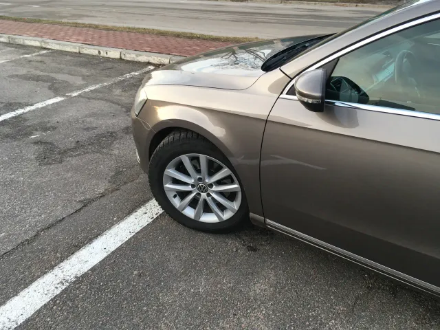 Volkswagen Passat - фото 2