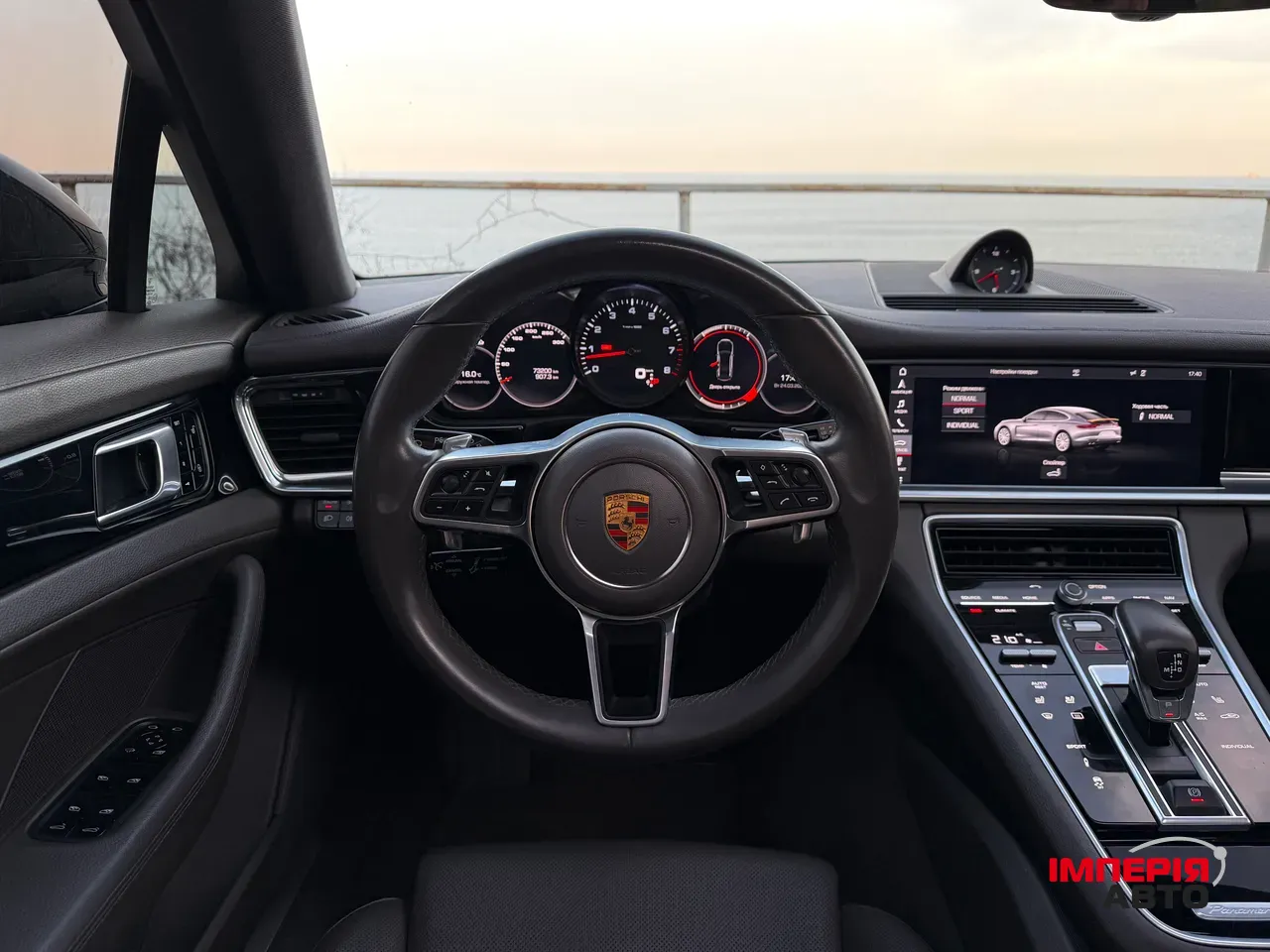 Porsche Panamera - фото 25