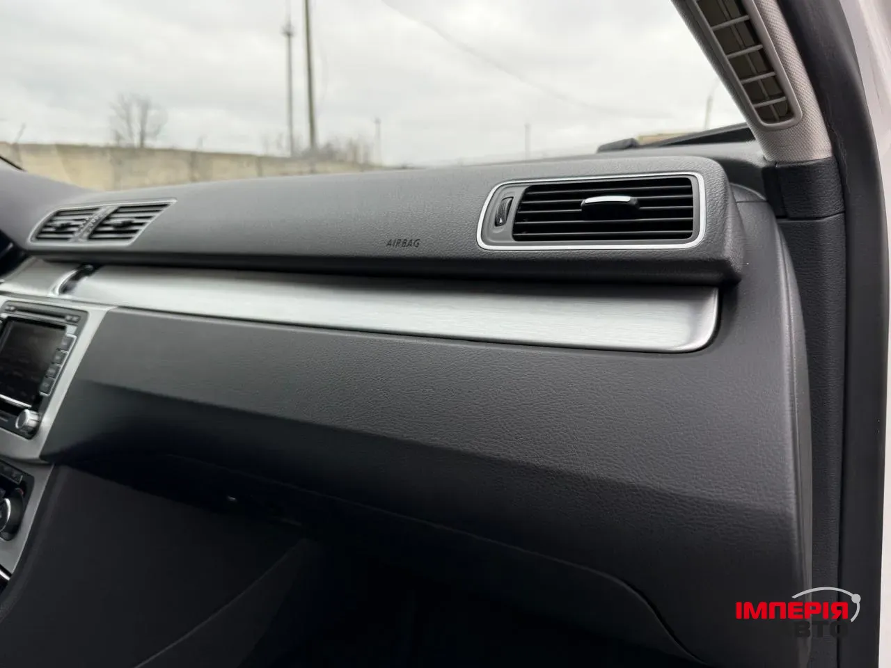 Volkswagen Passat - фото 27