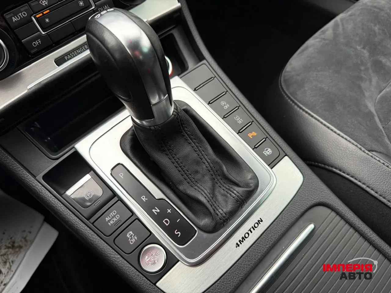 Volkswagen Passat - фото 9