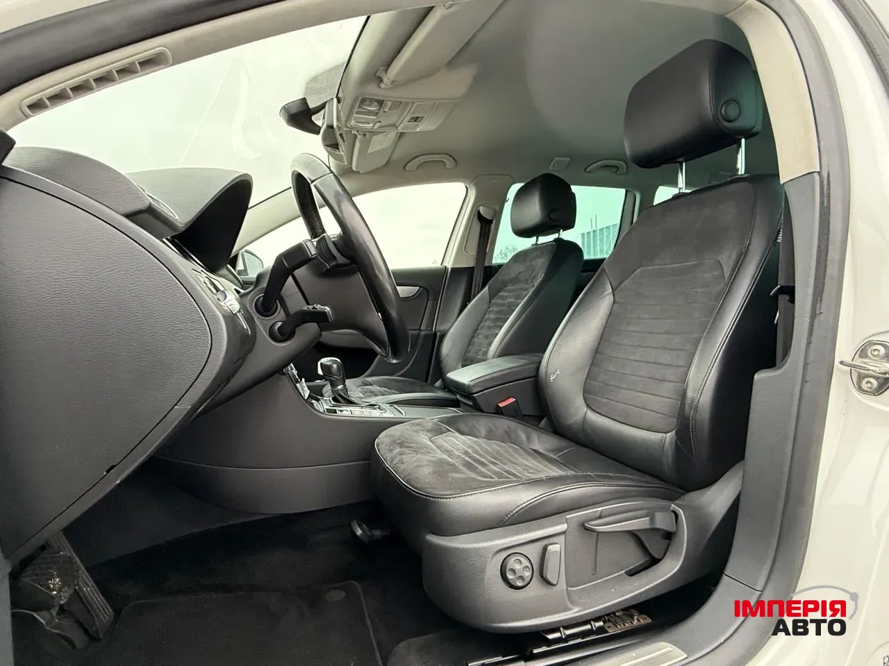 Volkswagen Passat - фото 10