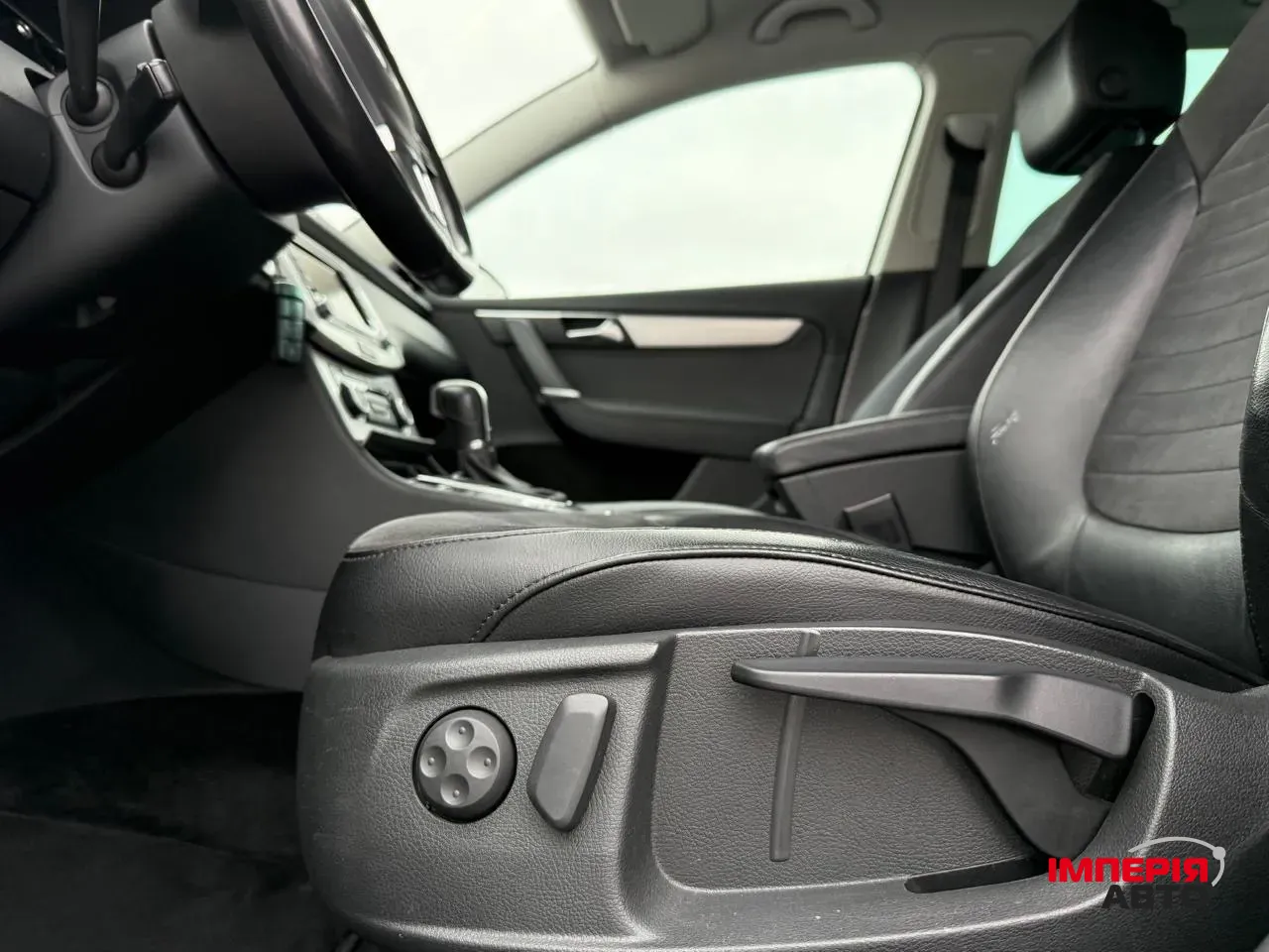 Volkswagen Passat - фото 21