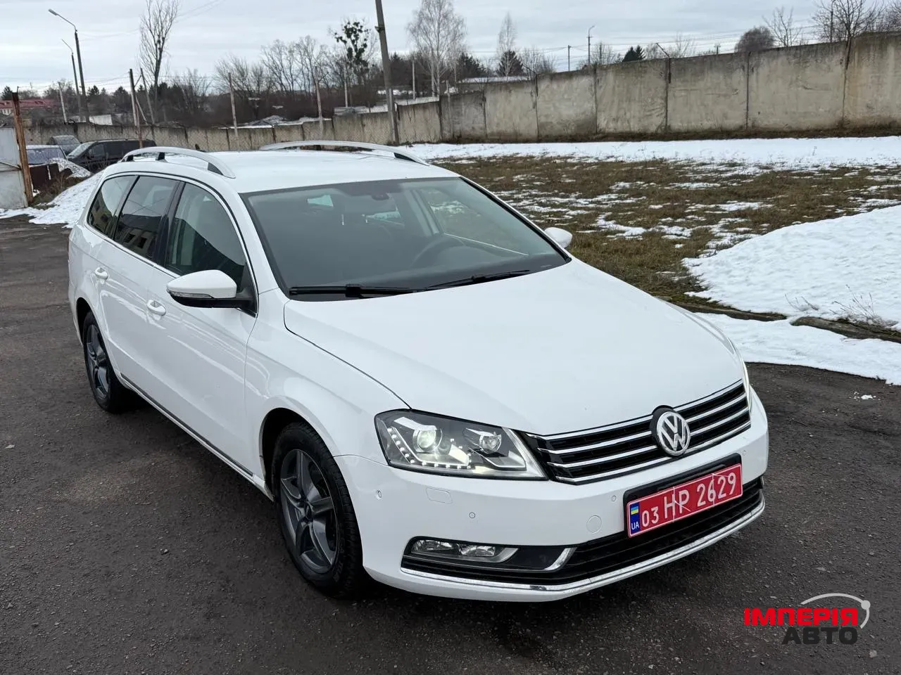 Volkswagen Passat - фото 6