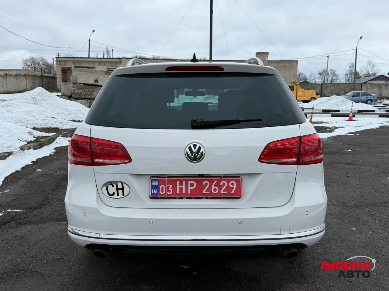 Volkswagen Passat - фото 7