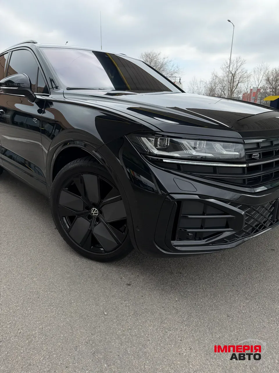 Volkswagen Touareg - фото 7