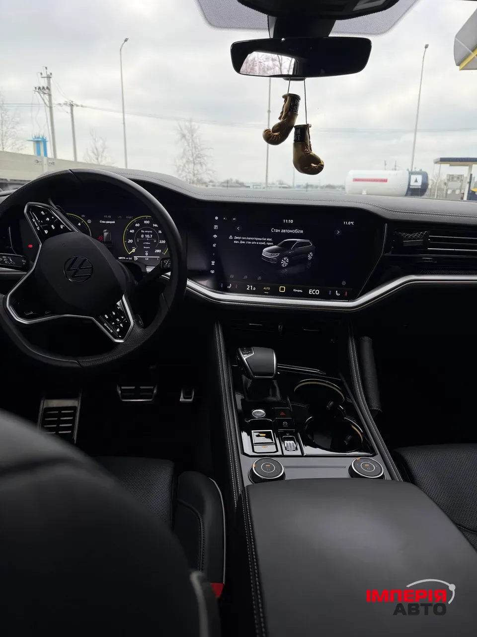 Volkswagen Touareg - фото 18