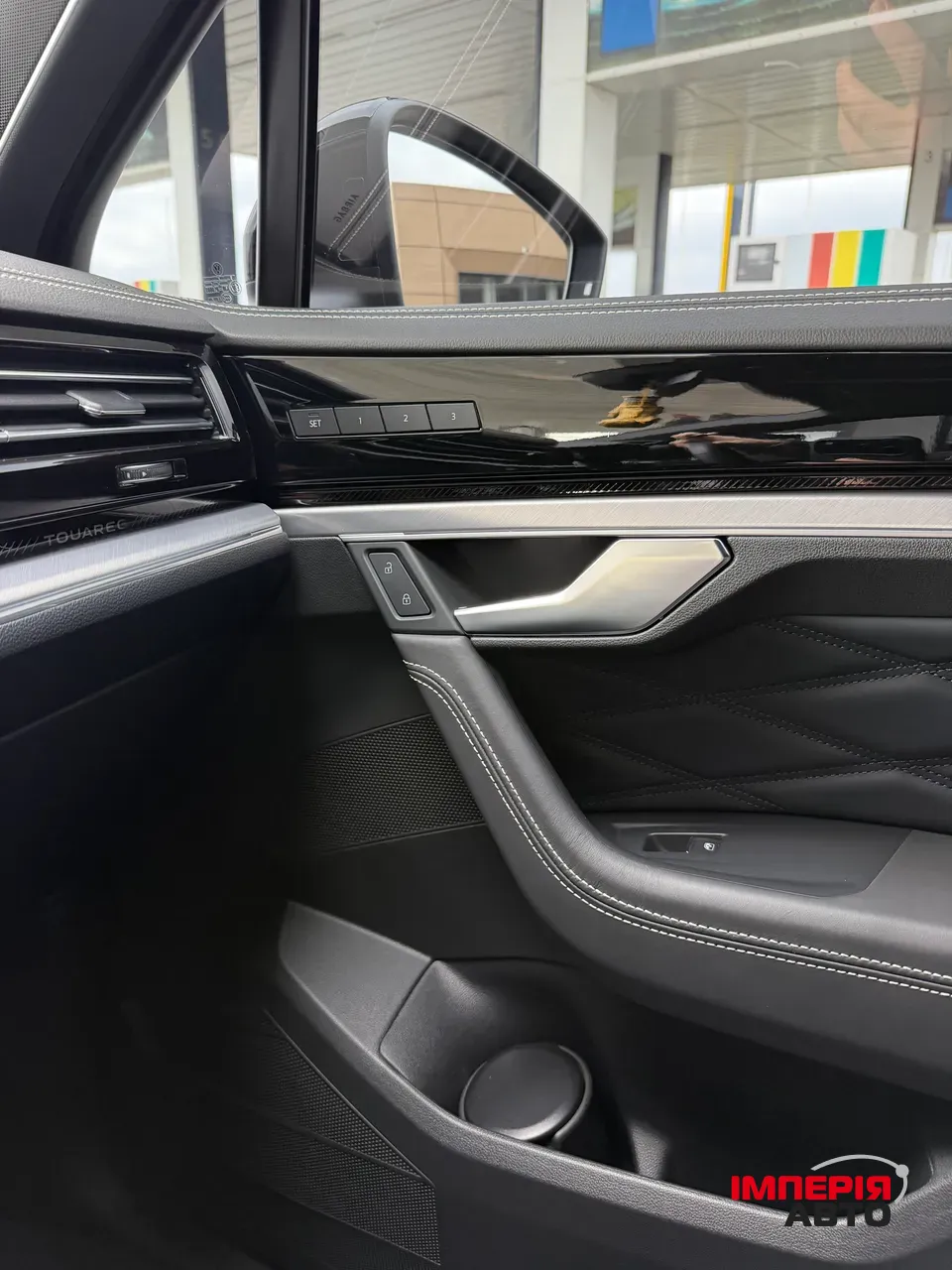 Volkswagen Touareg - фото 23