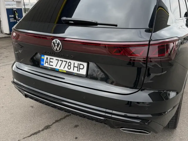 Volkswagen Touareg - фото 4
