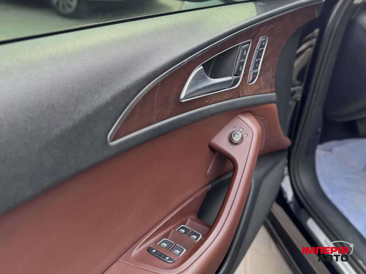 Audi A6 - фото 5