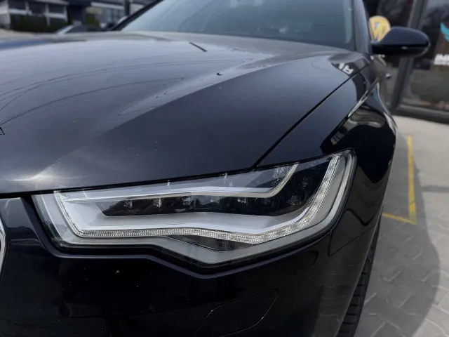 Audi A6 - фото 3