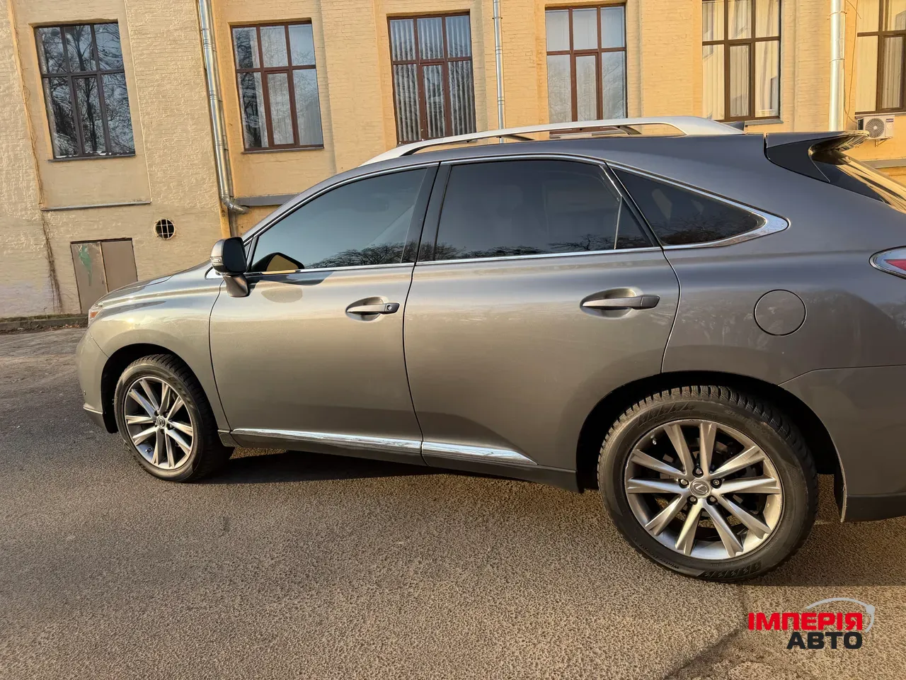 Lexus RX - фото 5