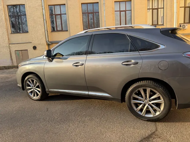 Lexus RX - фото 5