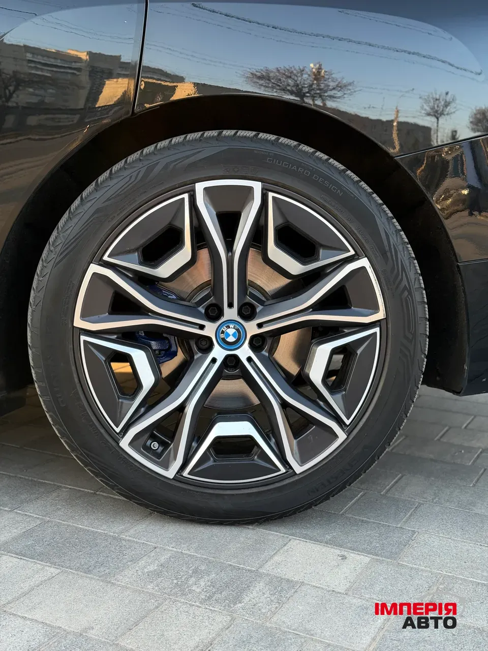 BMW iX - фото 21