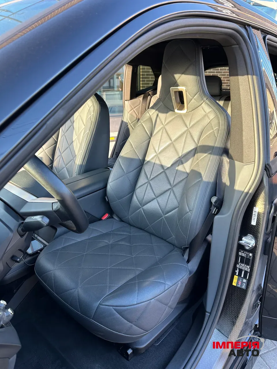 BMW iX - фото 16