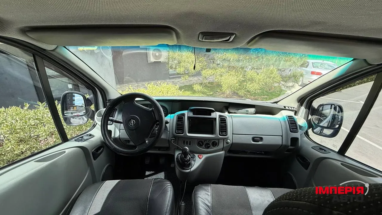 Opel Vivaro - фото 7
