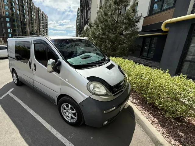 Opel Vivaro - фото 1