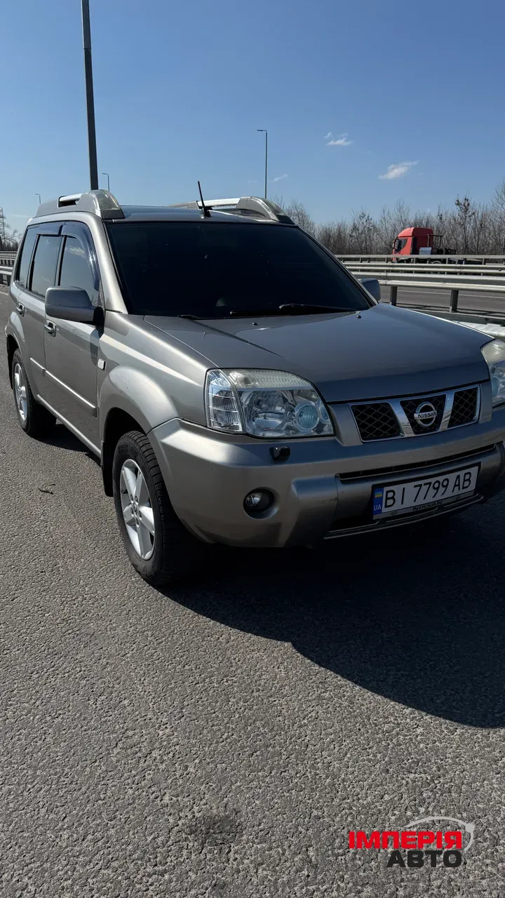 Nissan X-Trail - фото 1