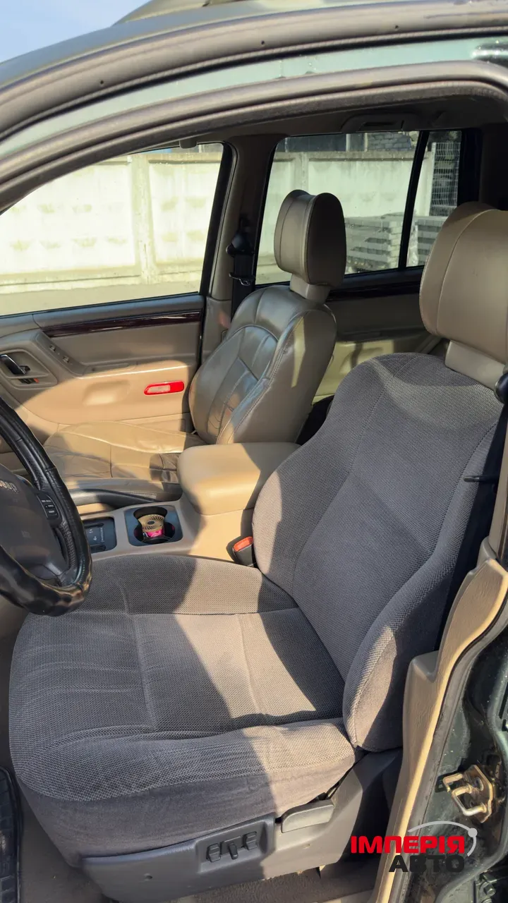 Jeep Grand Cherokee - фото 41