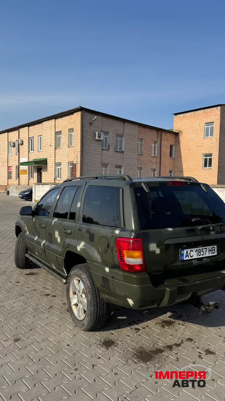 Jeep Grand Cherokee - фото 12