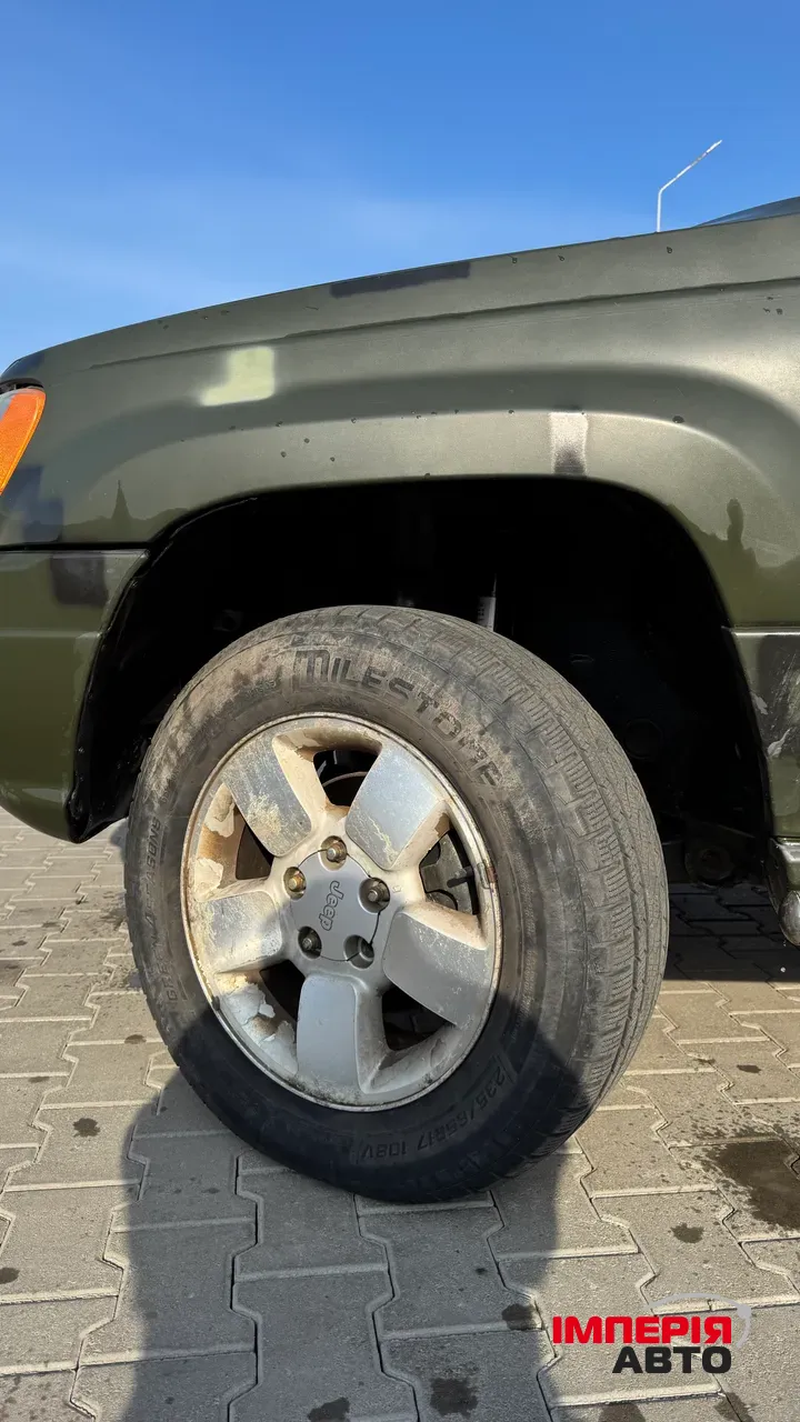 Jeep Grand Cherokee - фото 11