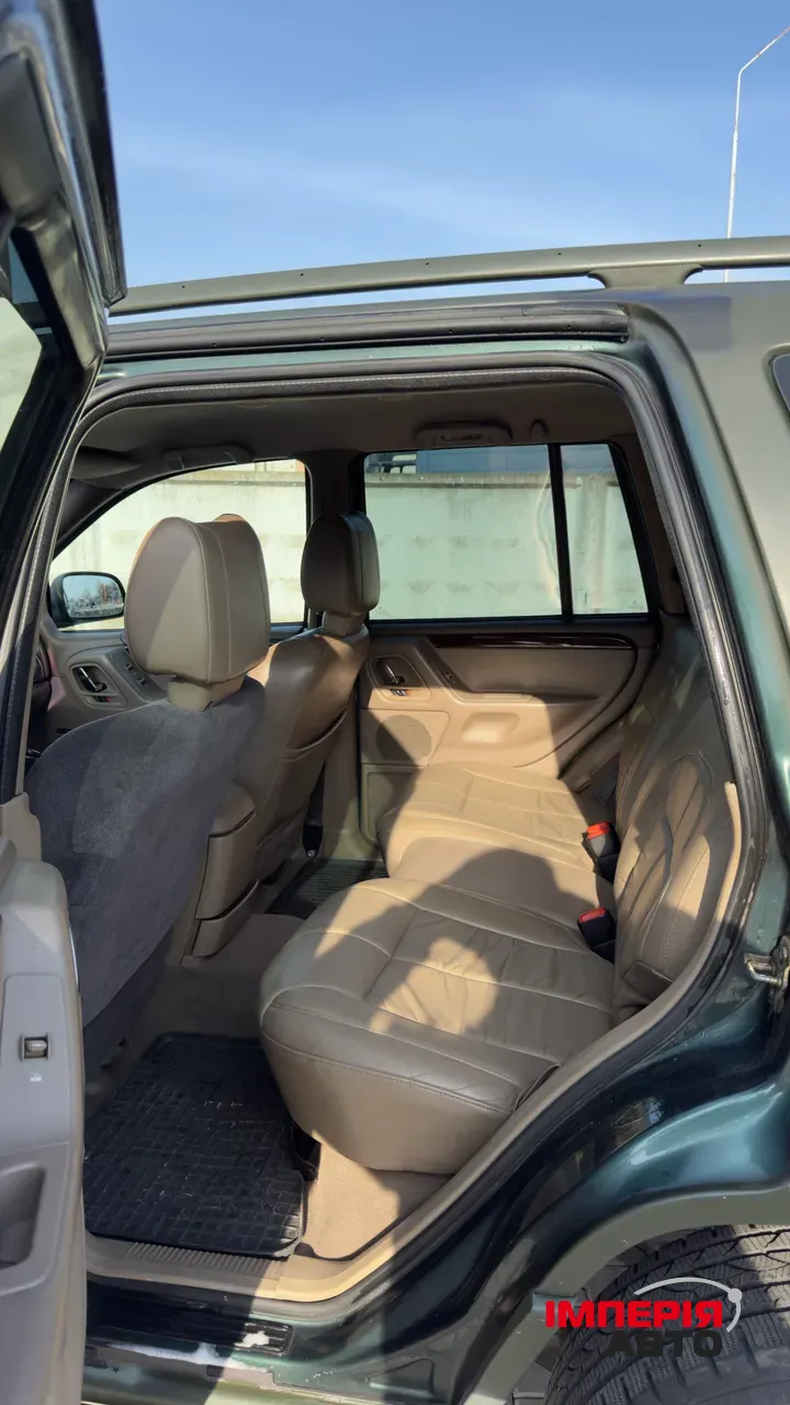 Jeep Grand Cherokee - фото 37
