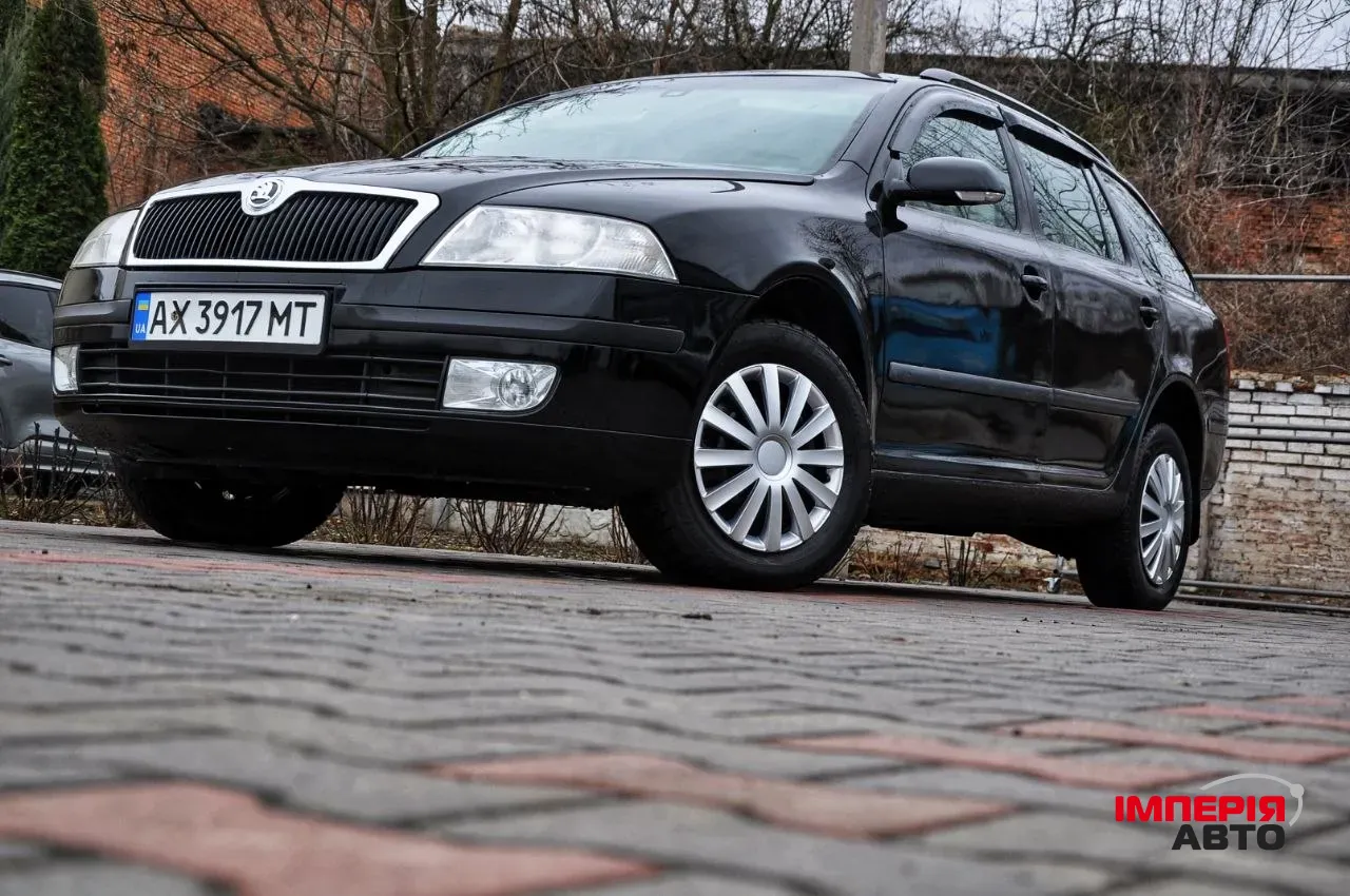 Skoda Octavia - фото 1
