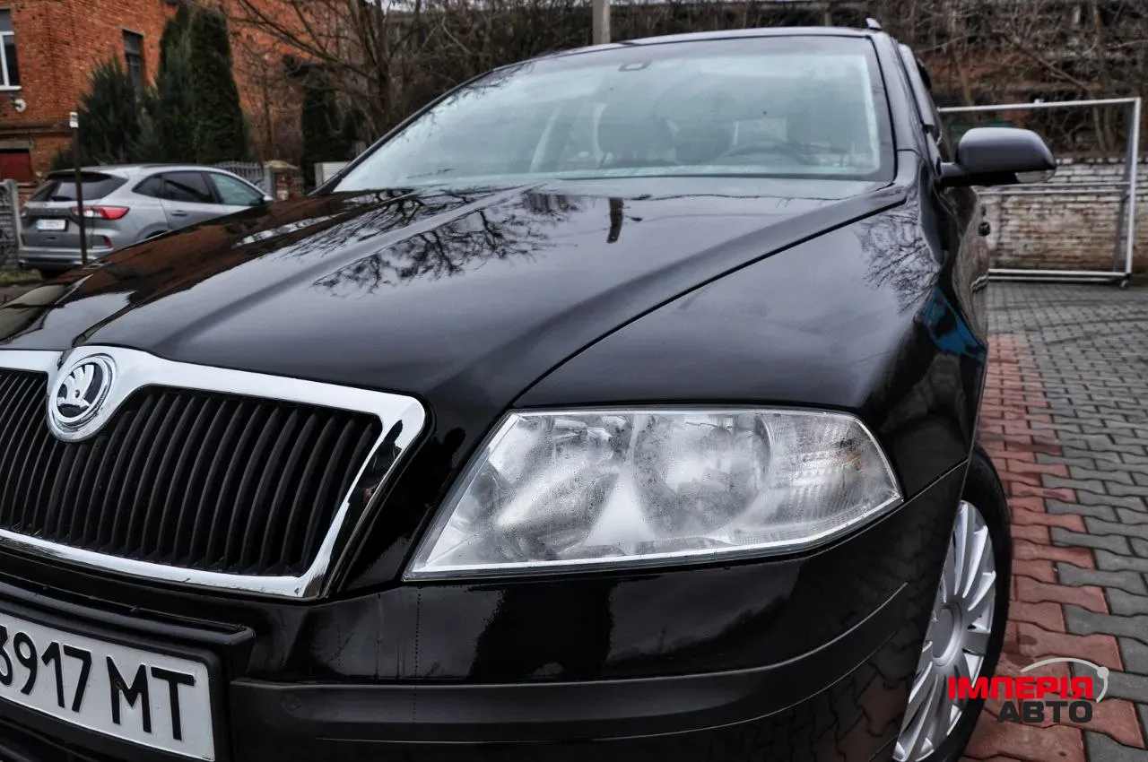 Skoda Octavia - фото 2