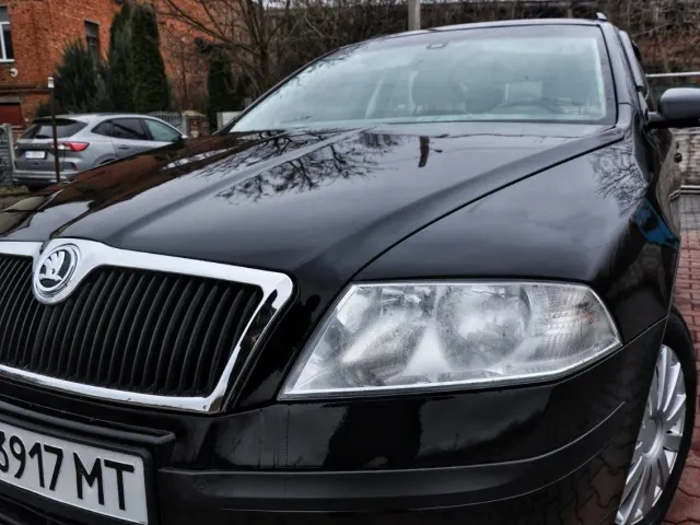 Skoda Octavia - фото 2