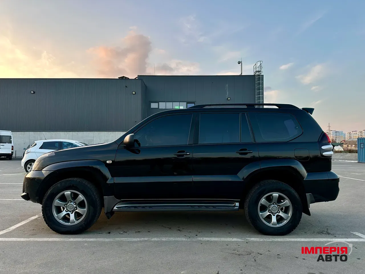 Toyota Land Cruiser Prado - фото 3