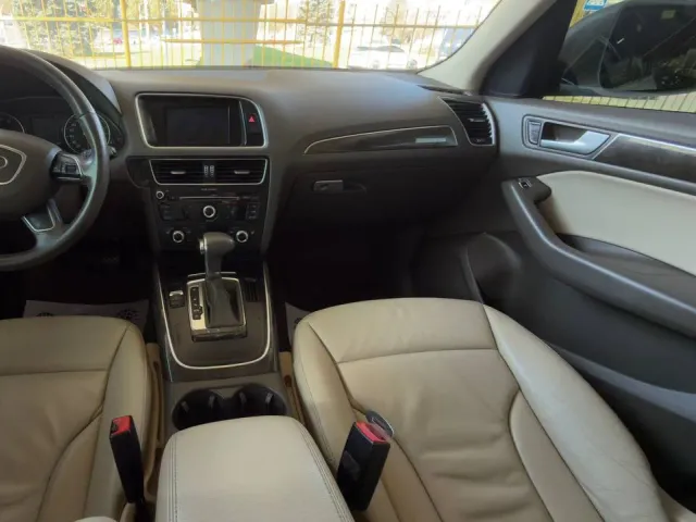 Audi Q5 - фото 2