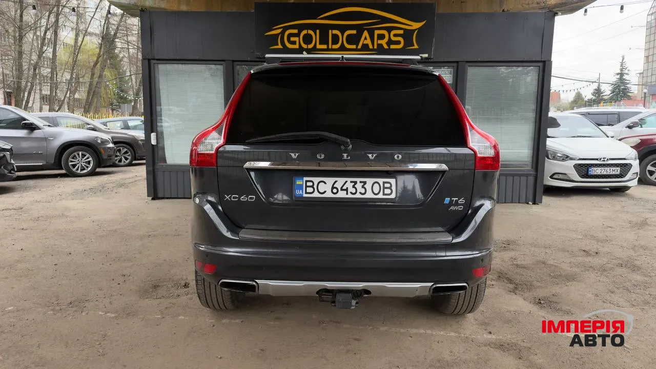 Volvo XC60 - фото 4
