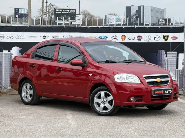 Chevrolet Aveo - фото 1