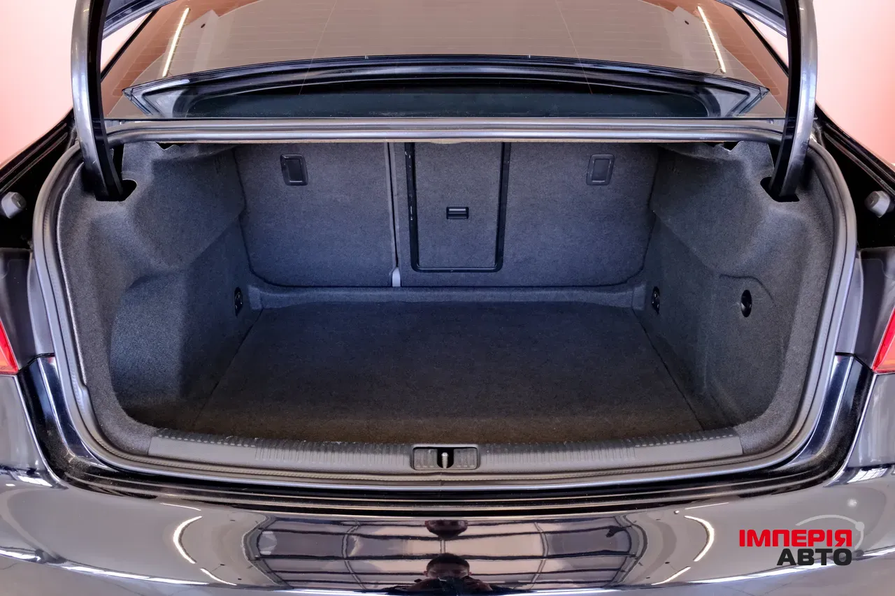 Audi A3 - фото 9