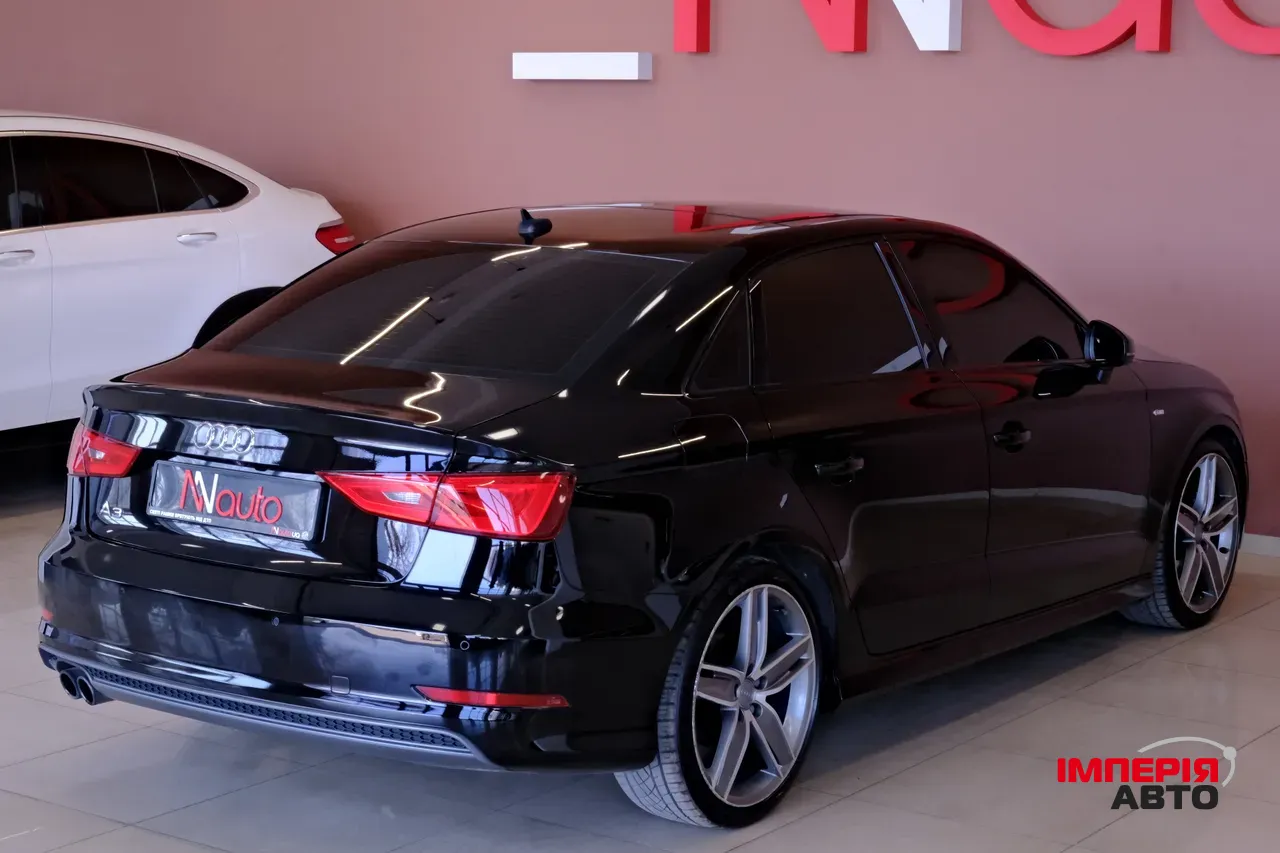 Audi A3 - фото 5