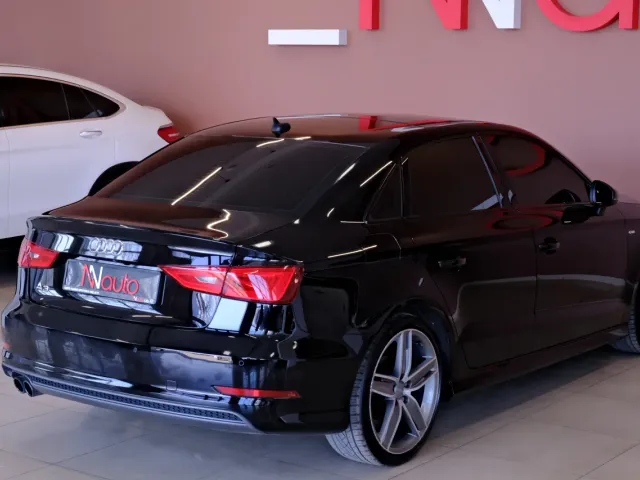 Audi A3 - фото 5