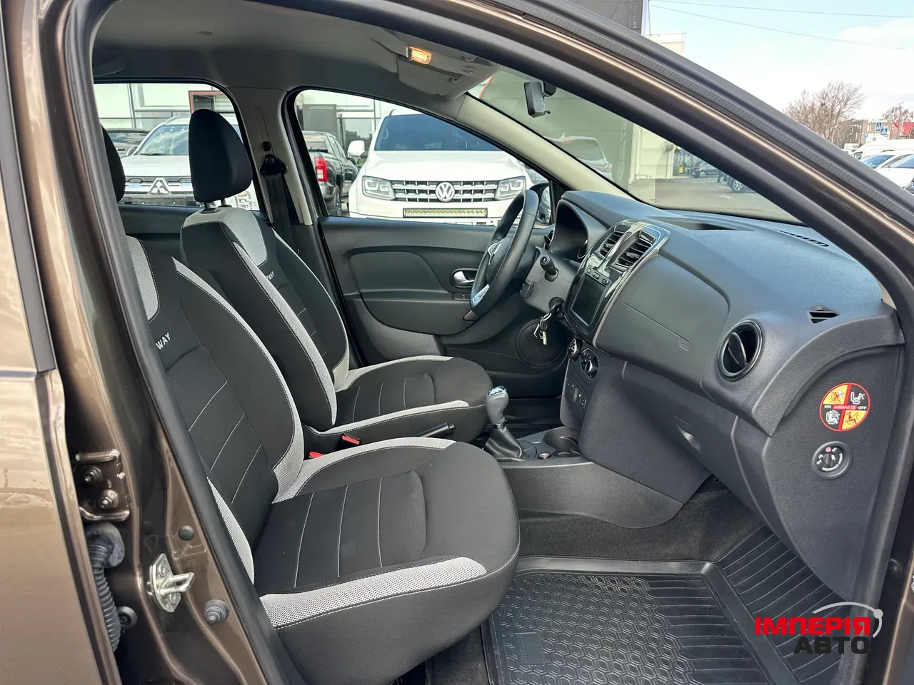 Renault Sandero - фото 23