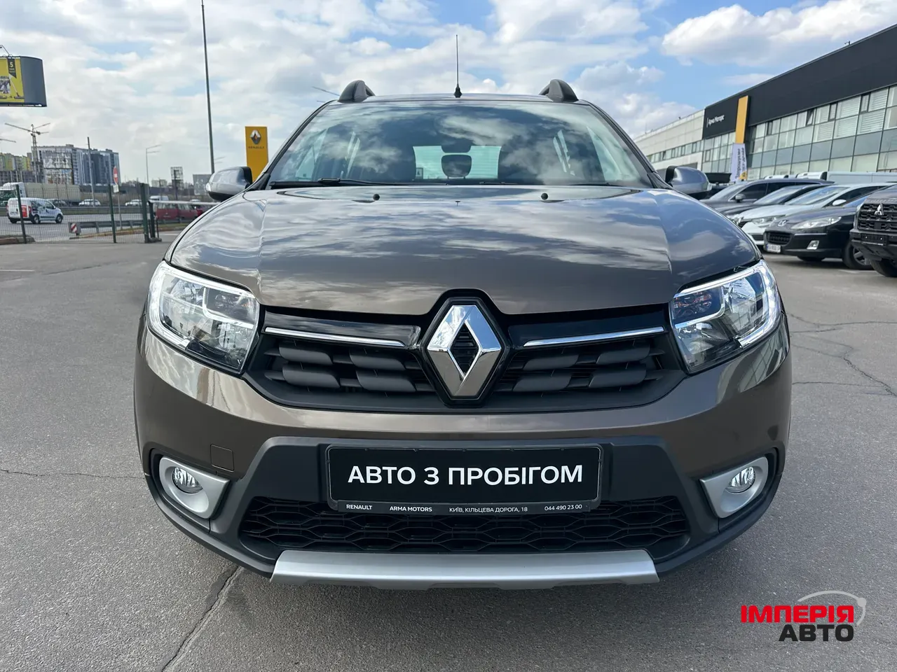 Renault Sandero - фото 2