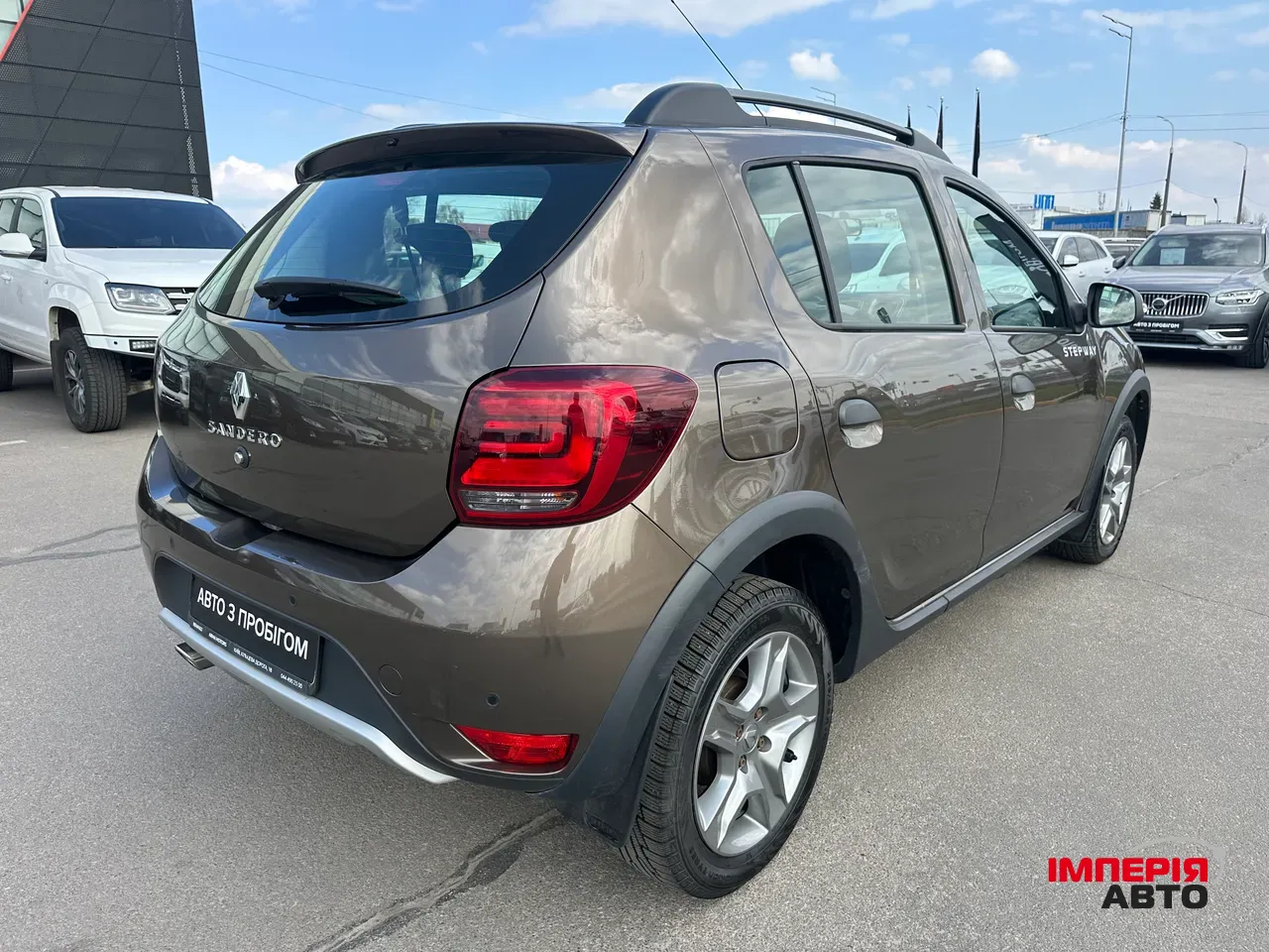 Renault Sandero - фото 7