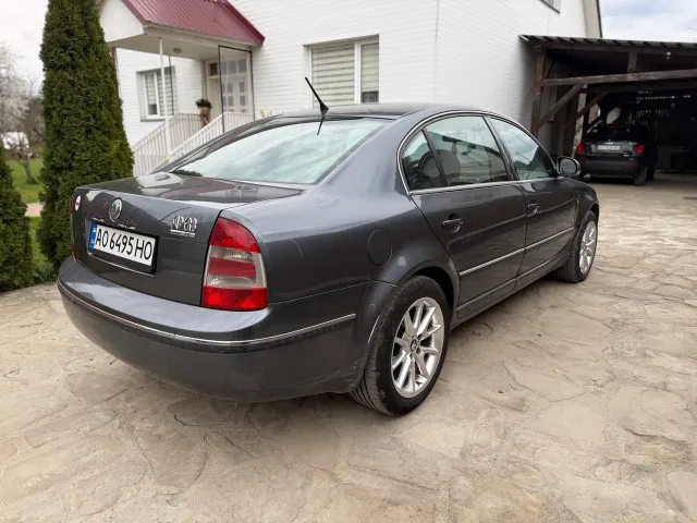 Skoda Superb - фото 4