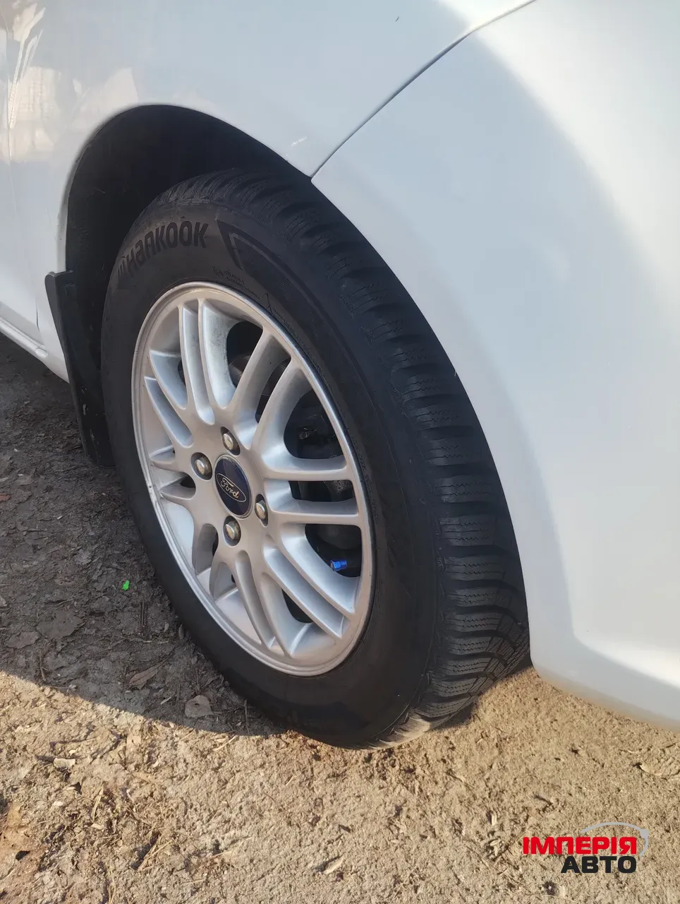 Ford Fiesta - фото 3