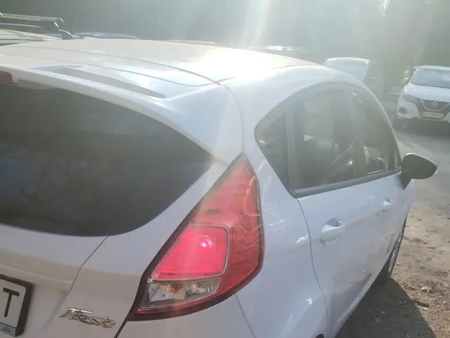 Ford Fiesta - фото 5