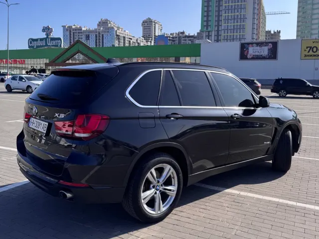BMW X5 - фото 3