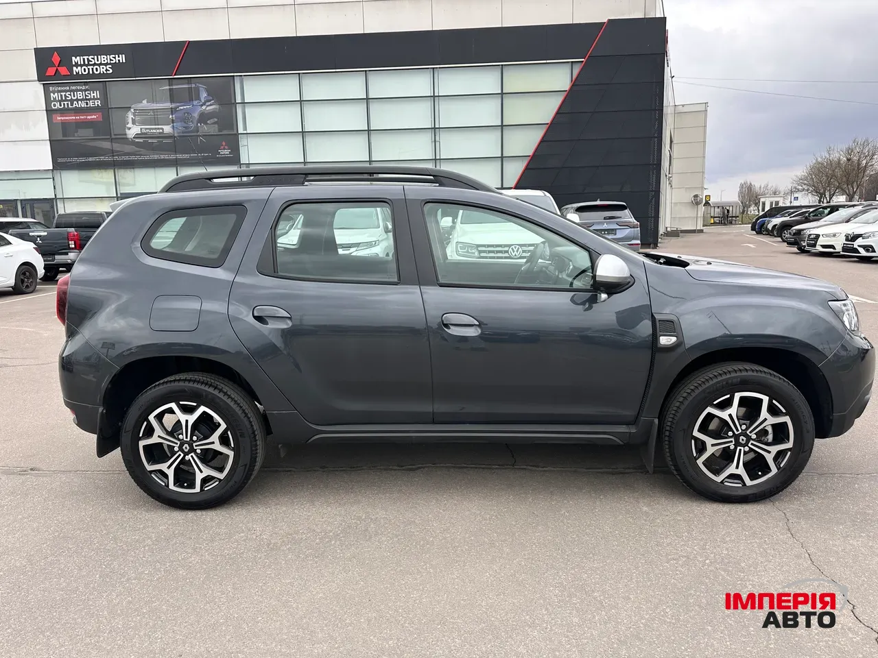 Renault Duster - фото 8